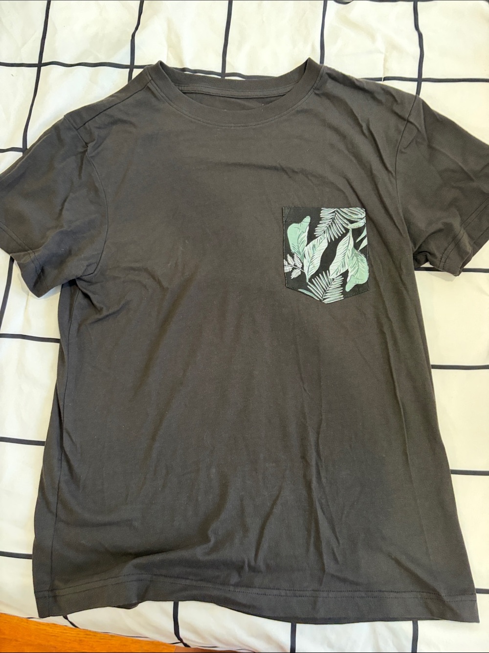 Original Use Black Short-Sleeve Tee with Mint Leaf Pocket